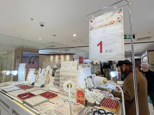 三個(gè)月內(nèi)十家老牌百貨“陣亡”，百貨零售業(yè)面臨多重挑戰(zhàn)